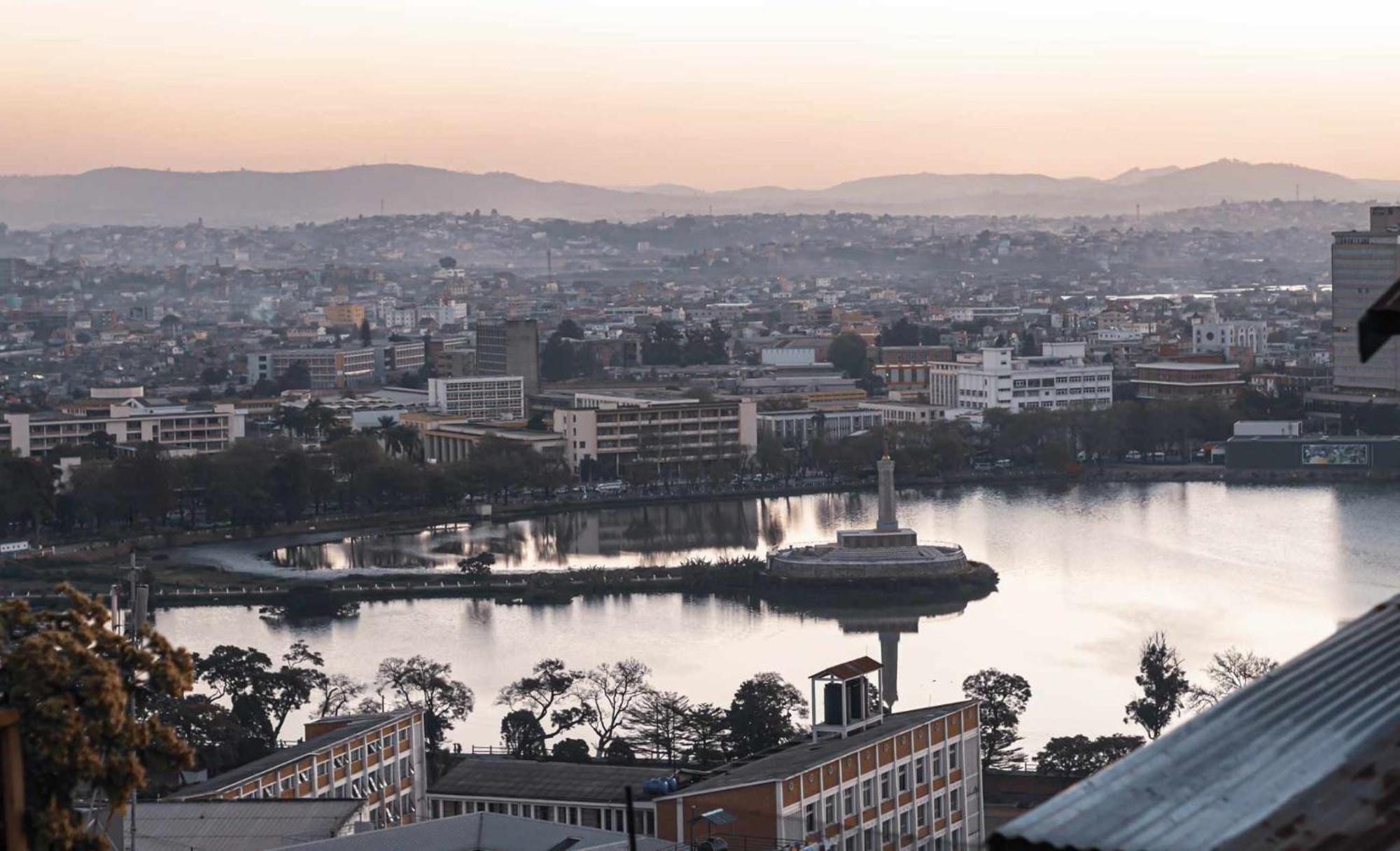 M'Serenity Guest House Antananarivo Exteriör bild
