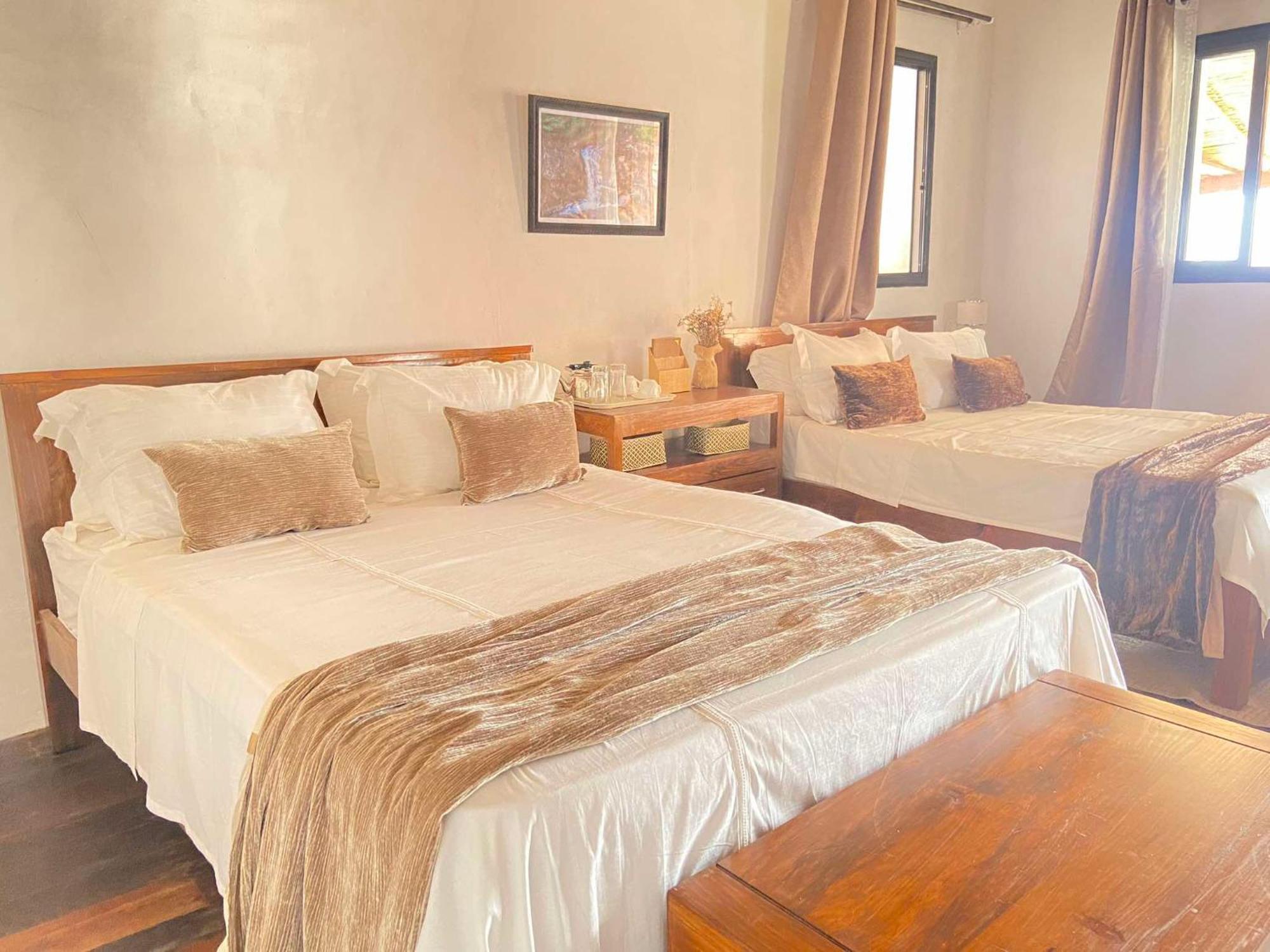 M'Serenity Guest House Antananarivo Exteriör bild